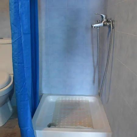 Prevenas Boat House * Trypiti